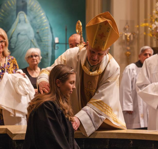 Easter vigil 26 54463570190 o