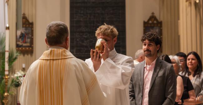 Easter vigil 43 54463406334 o